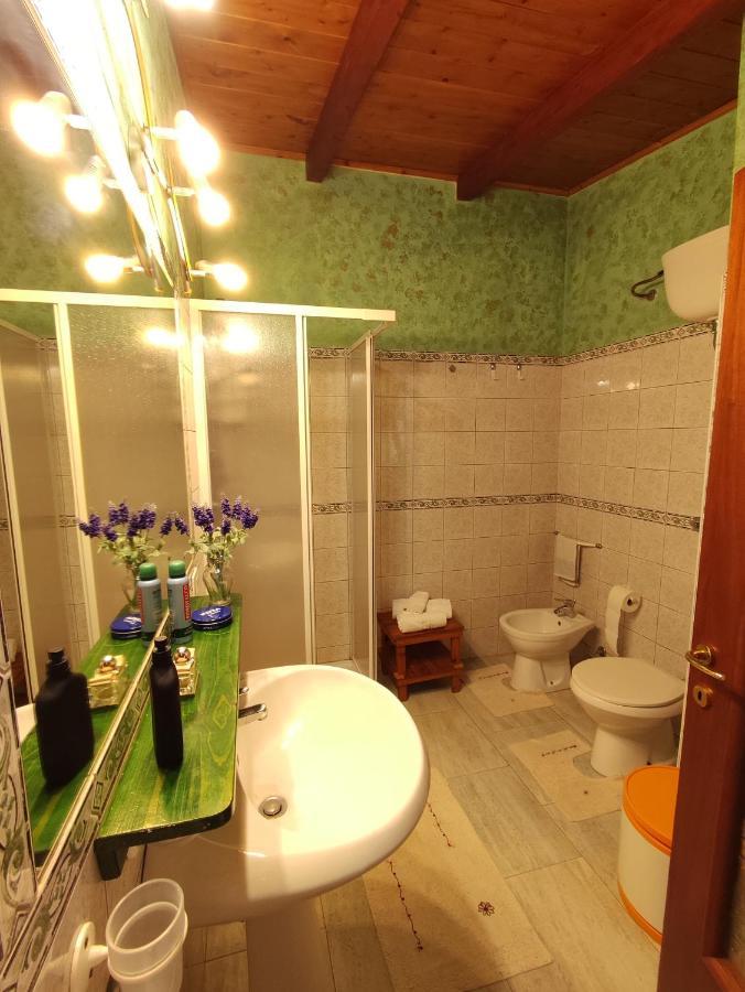 Villa Casa del Pino Porto Pino Exterior foto